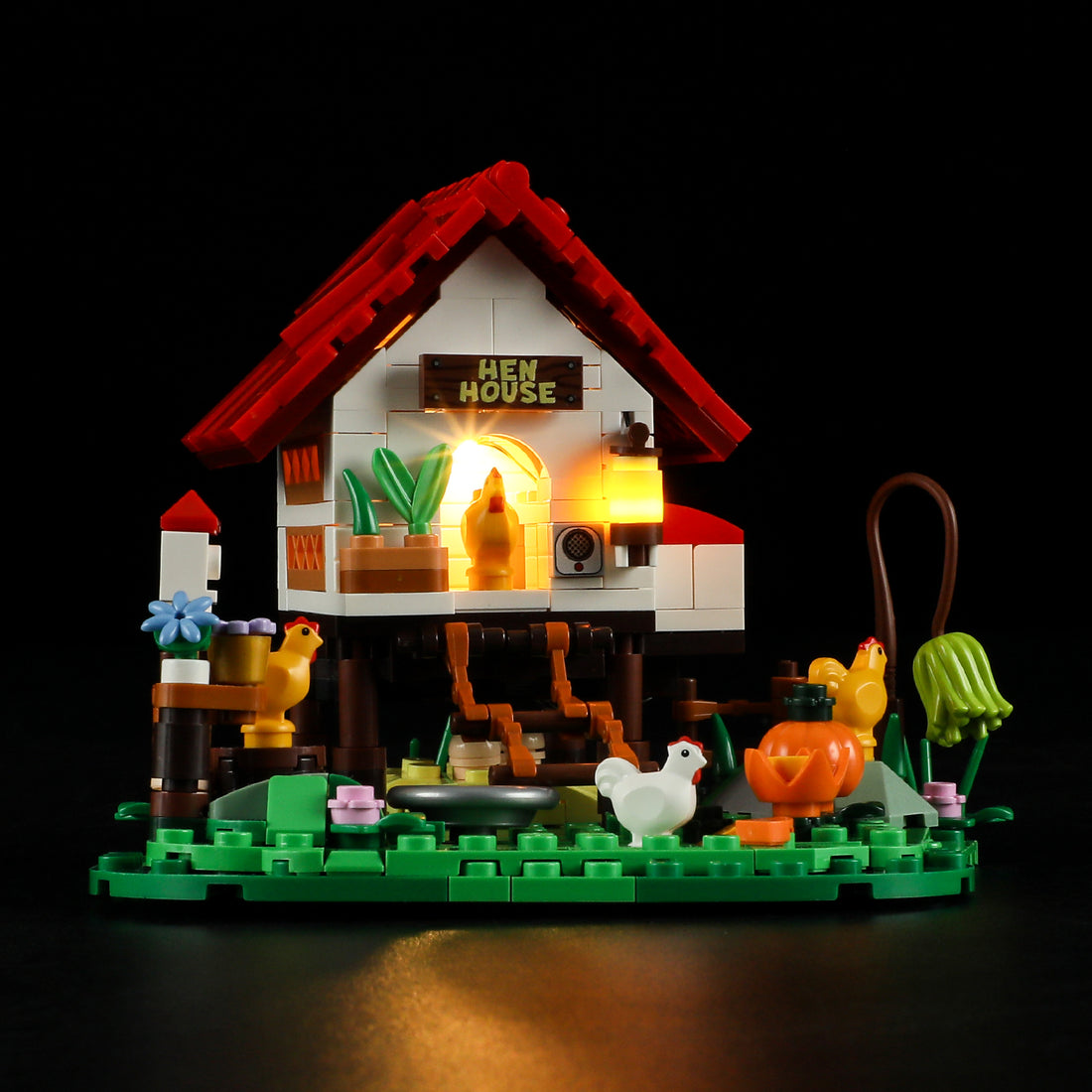 The Hen House 323pcs - Happy Brick Land