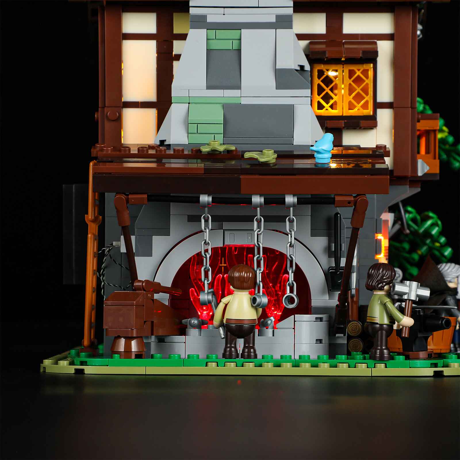 Forge House 1595PCS - Happy Brick Land