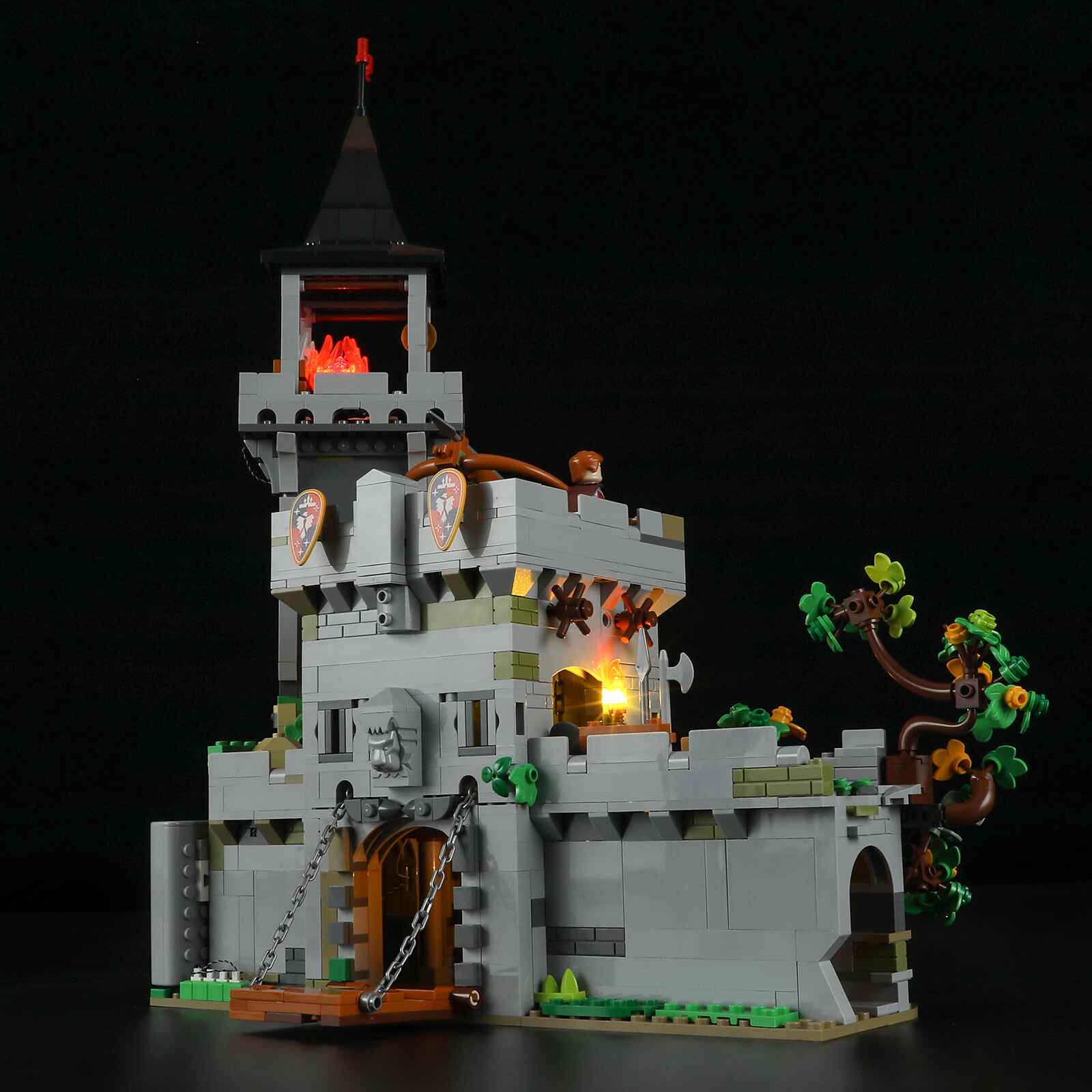 Medieval Watchtower 1625PCS - Happy Brick Land 