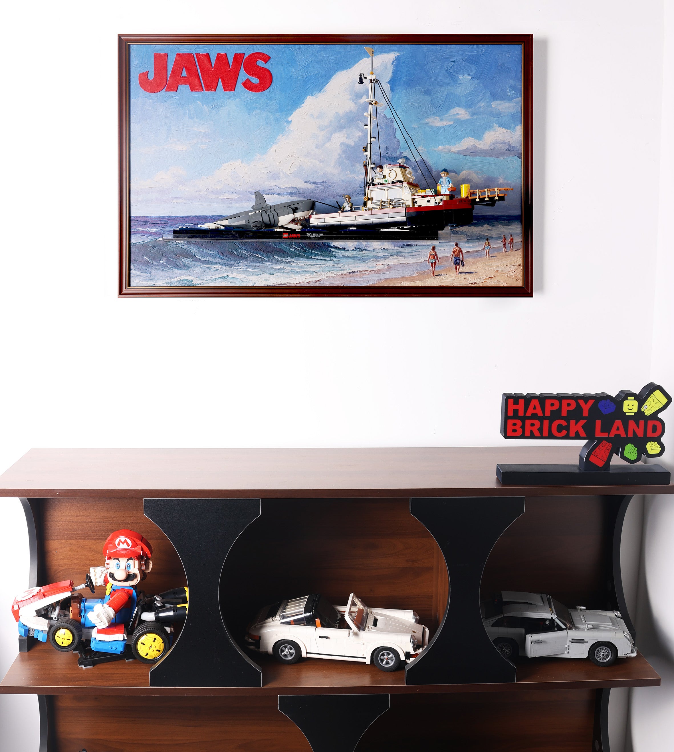 Wall Mount Frame for LEGO® Ideas Jaws 21350 | Happy Brick Land