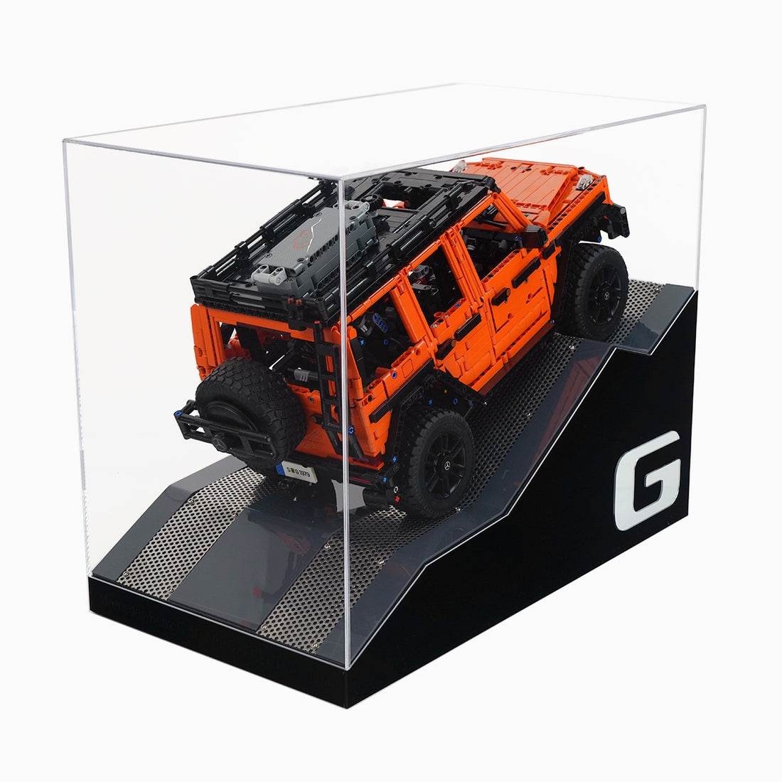 Display Case For Mercedes-Benz G 500 PROFESSIONAL Line #42177