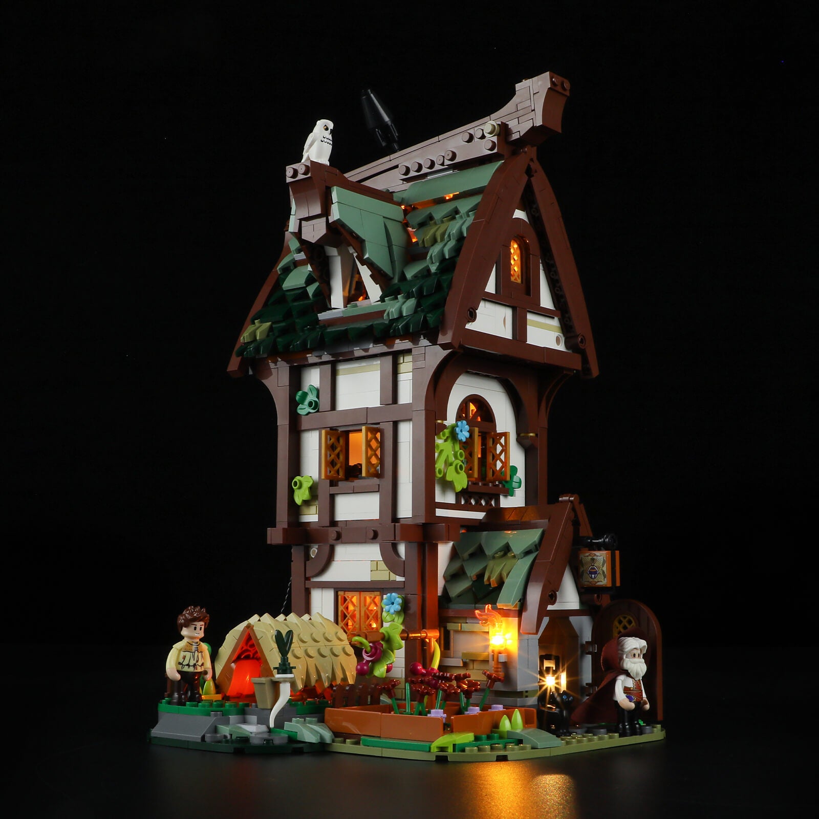 Medieval Apothecary Shop 1470pcs - Happy Brick Land