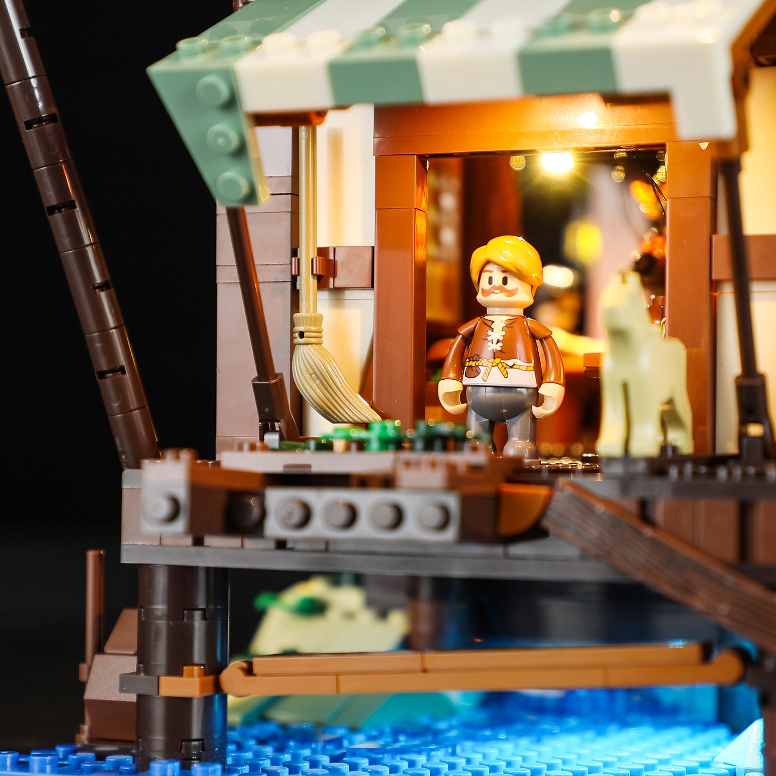 Medieval Pier Inn 2143pcs - Happy Brick Land