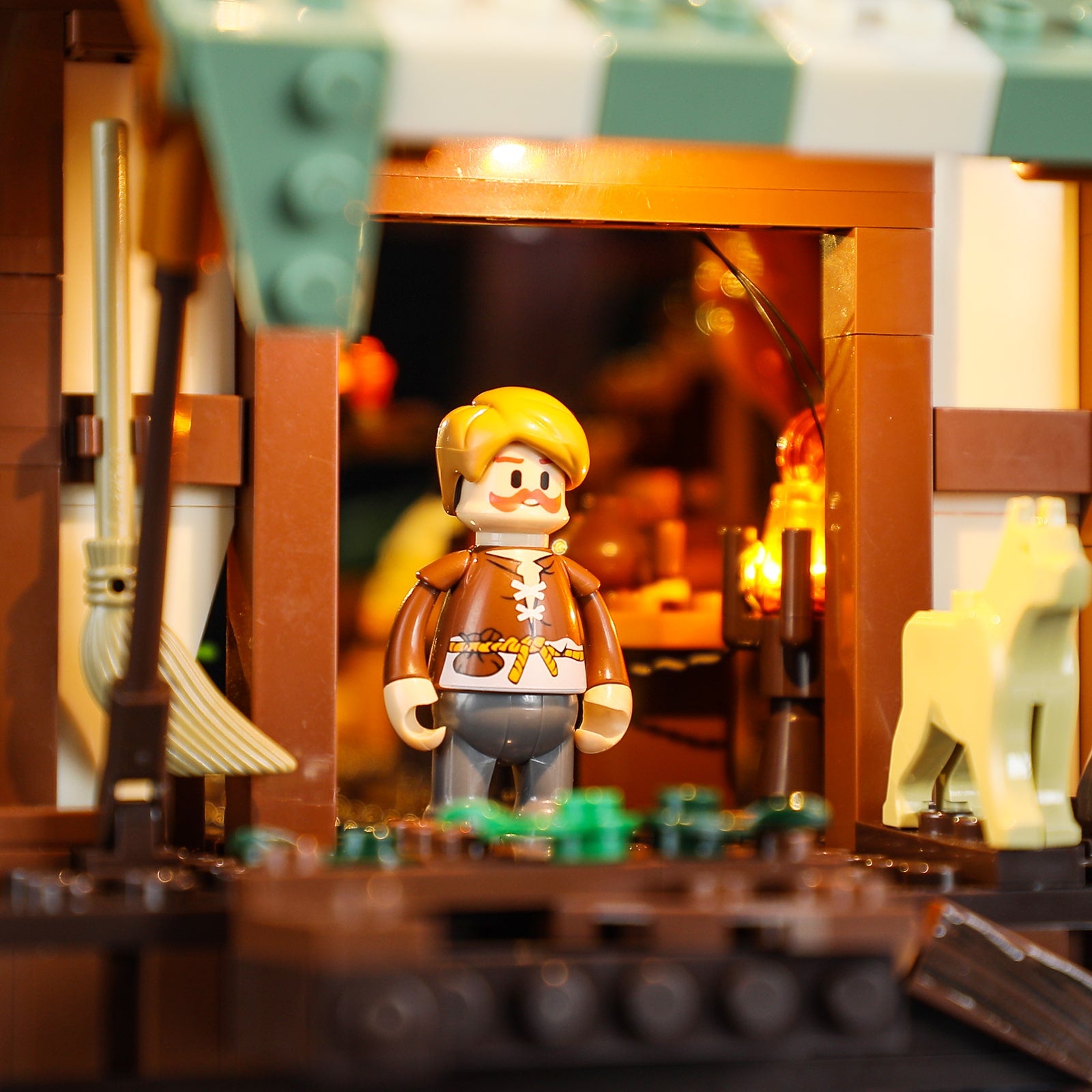 Medieval Pier Inn 2143pcs - Happy Brick Land