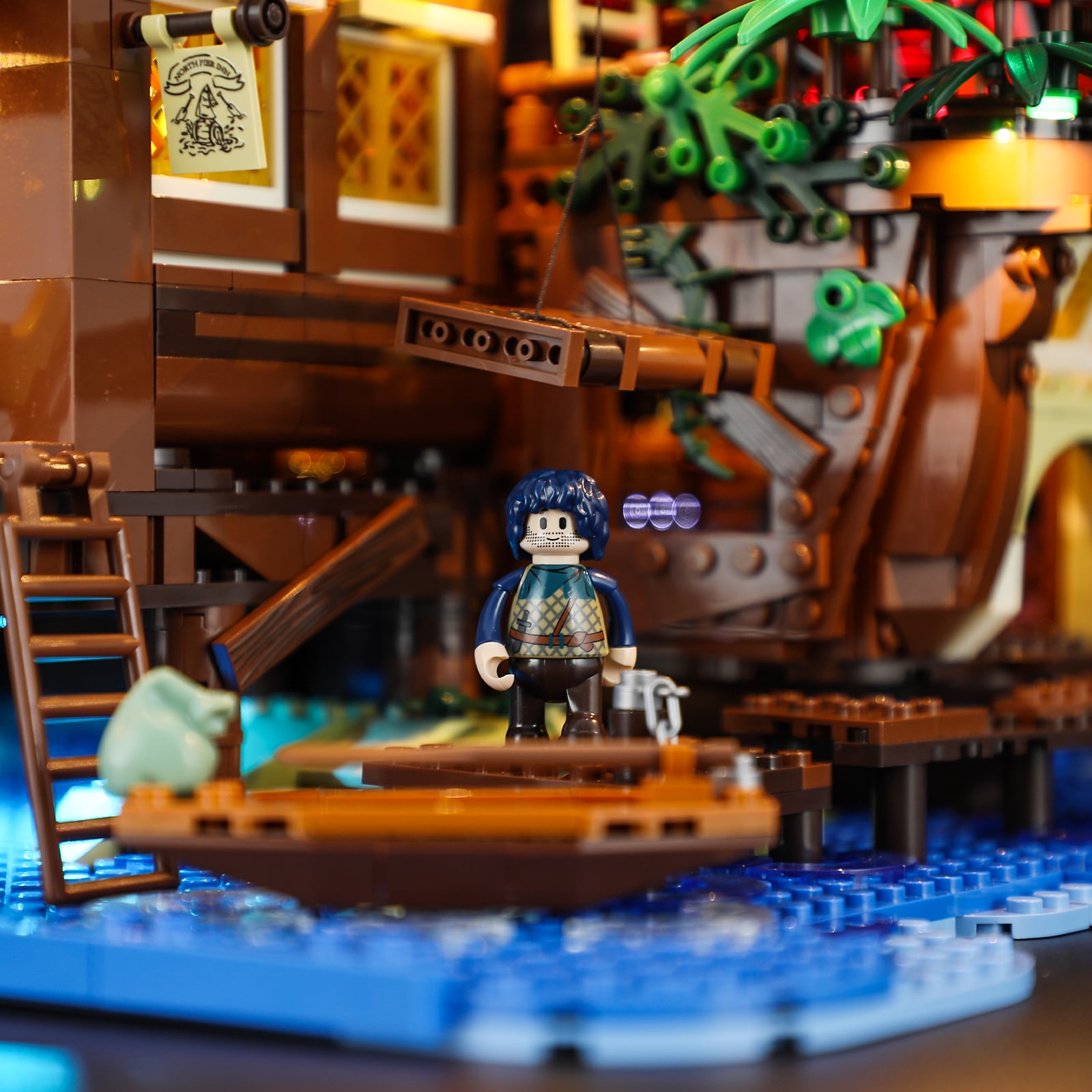 Medieval Pier Inn 2143pcs - Happy Brick Land