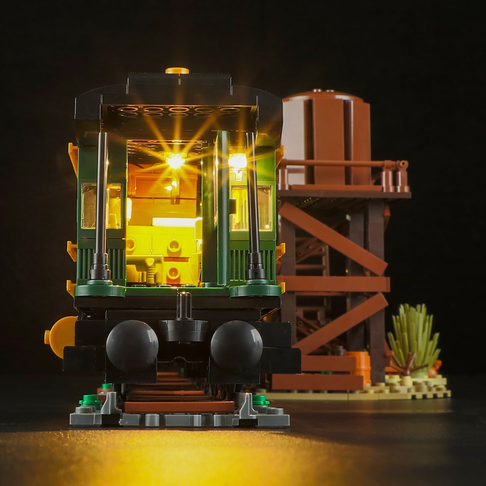 Western Freight Train 1524pcs - Happy Brick Land