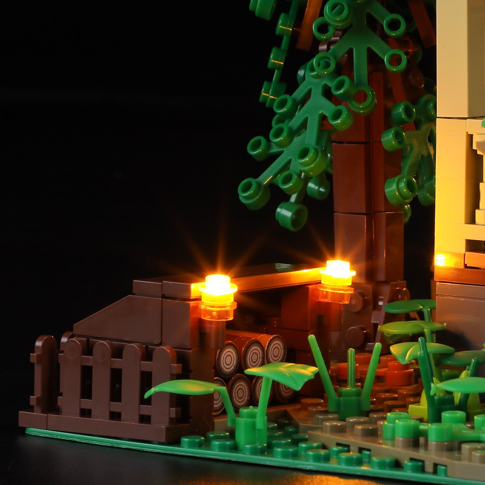 Wood Cabin 2097pcs - Happy Brick Land