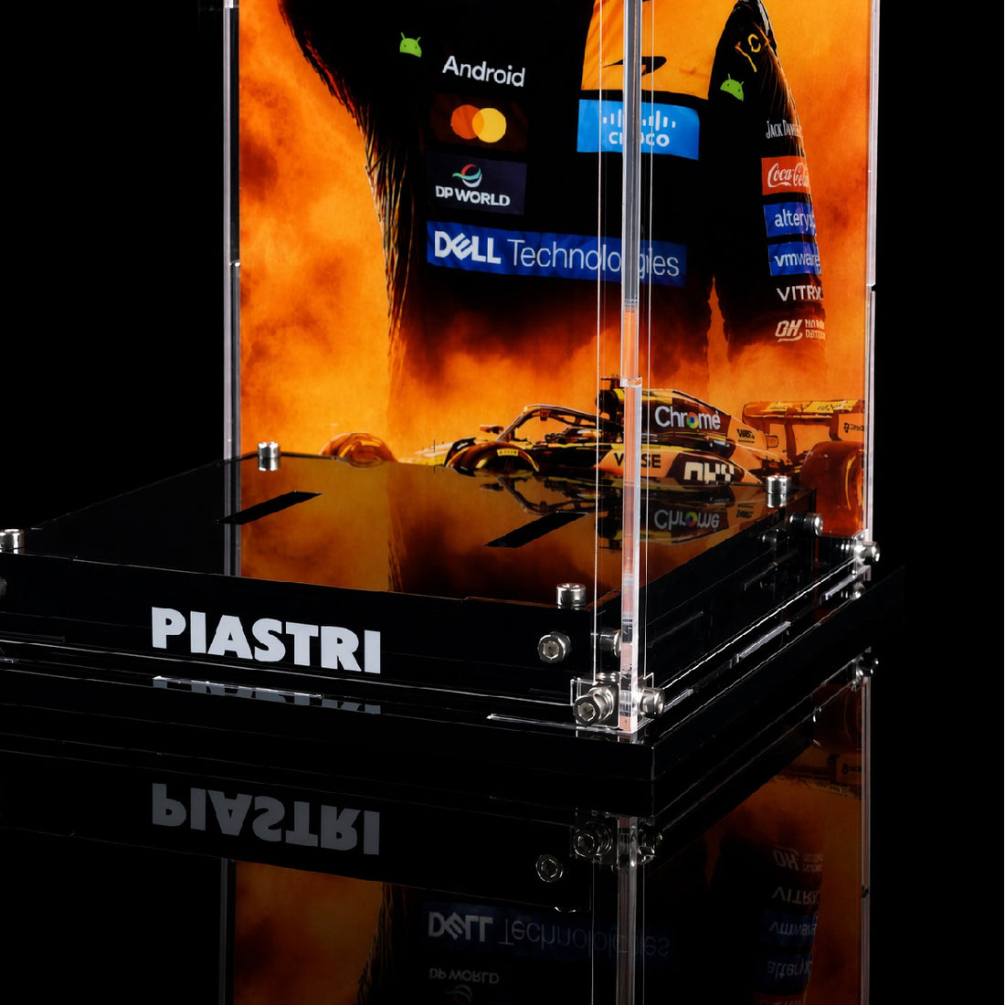 Acrylic Display Case for Editions McLaren Mastercard F1® Team Helmet(43023&43017)